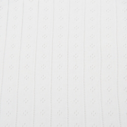 Detalle algodon de punto DESAGUJADO color blanco