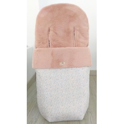 Saco de pelo rosa para carrito de niña PRADERA cubrepiés de flores